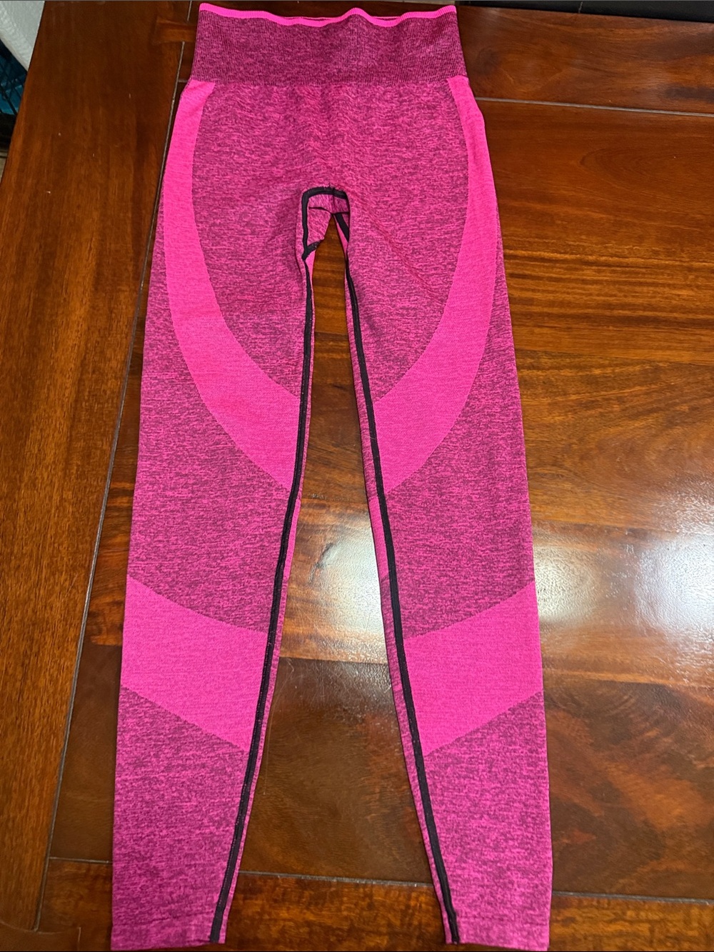 PINK Victoria's Secret Hot Pink Seamless womens Leggings